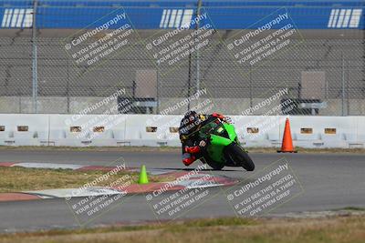 media/Nov-26-2022-Fastrack Riders (Sat) [[b001e85eef]]/Level 2/Session 3 Outside Turn 9/